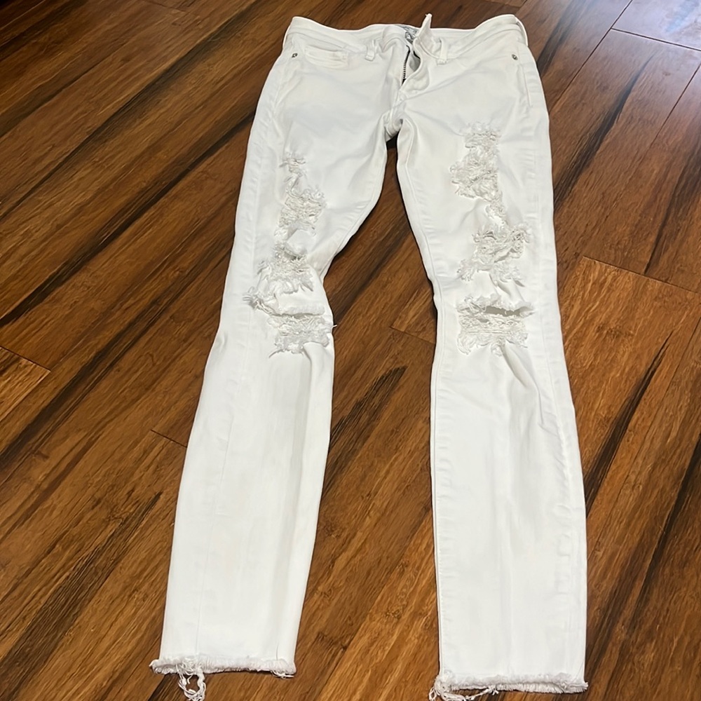 Abercrombie white ripped skinny jeans